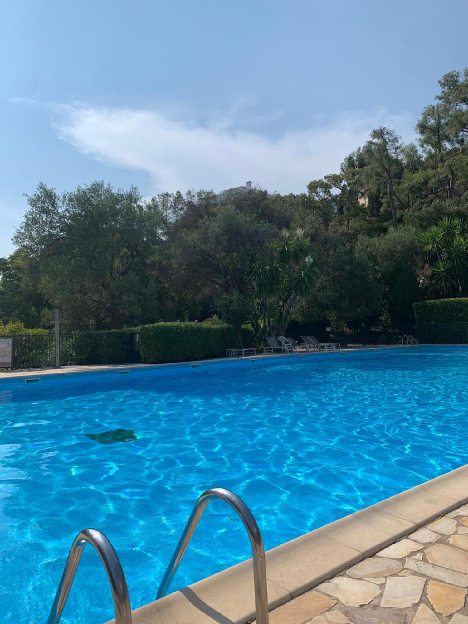 French Riviera Apartment With Swimming Pool And Free Parking Near Monaco ロクブリュヌ＝カップ＝マルタン エクステリア 写真