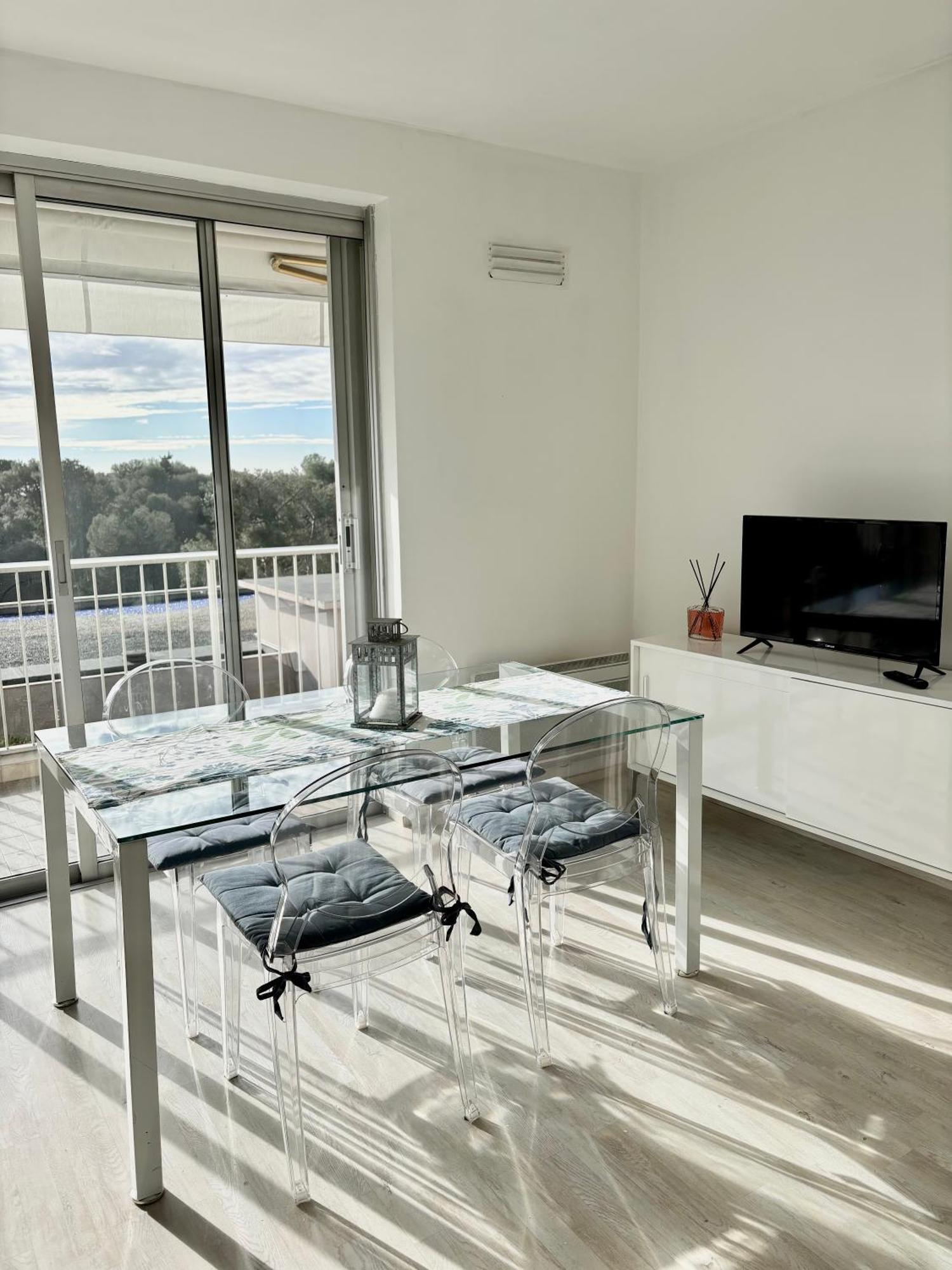 French Riviera Apartment With Swimming Pool And Free Parking Near Monaco ロクブリュヌ＝カップ＝マルタン エクステリア 写真